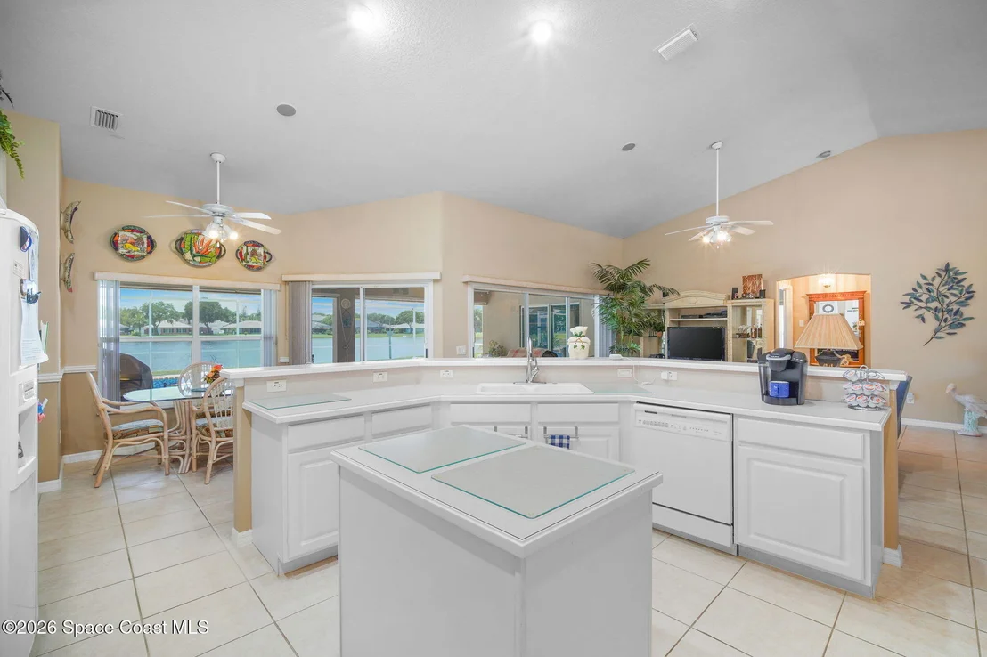 Photo of 1811 Hensley Drive