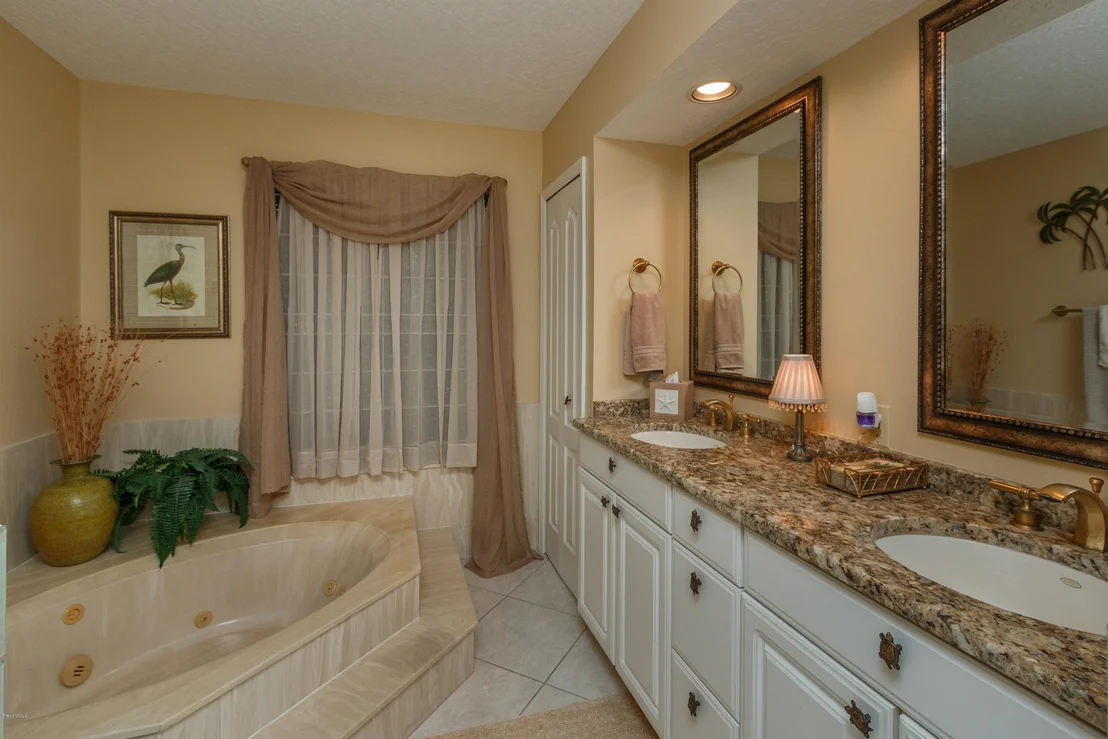 Photo of 610 Woodbridge Drive