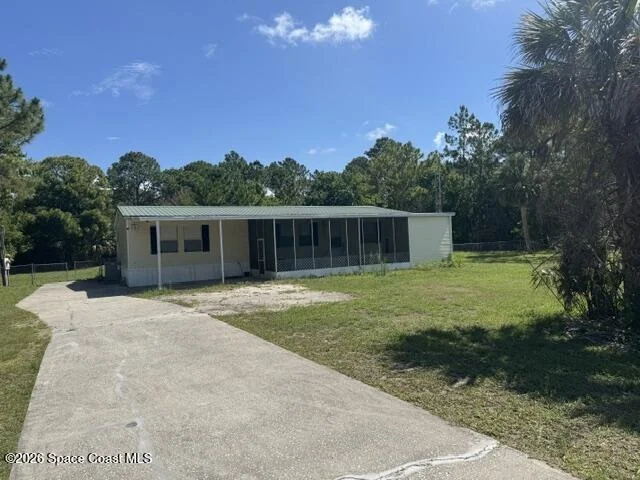 Photo of 900 Camp Road