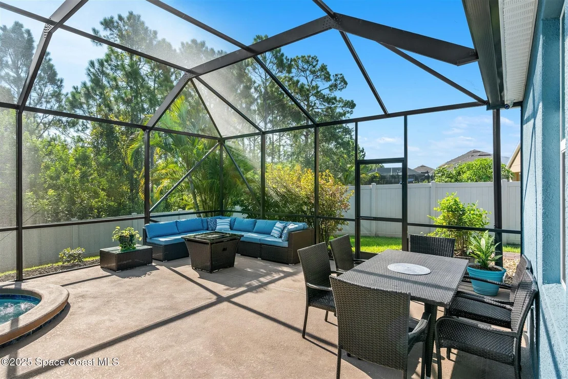 Photo of 541 Stonebriar Drive