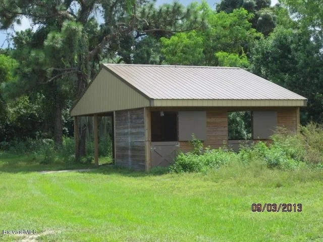 Photo of 4055 Pinewood Road