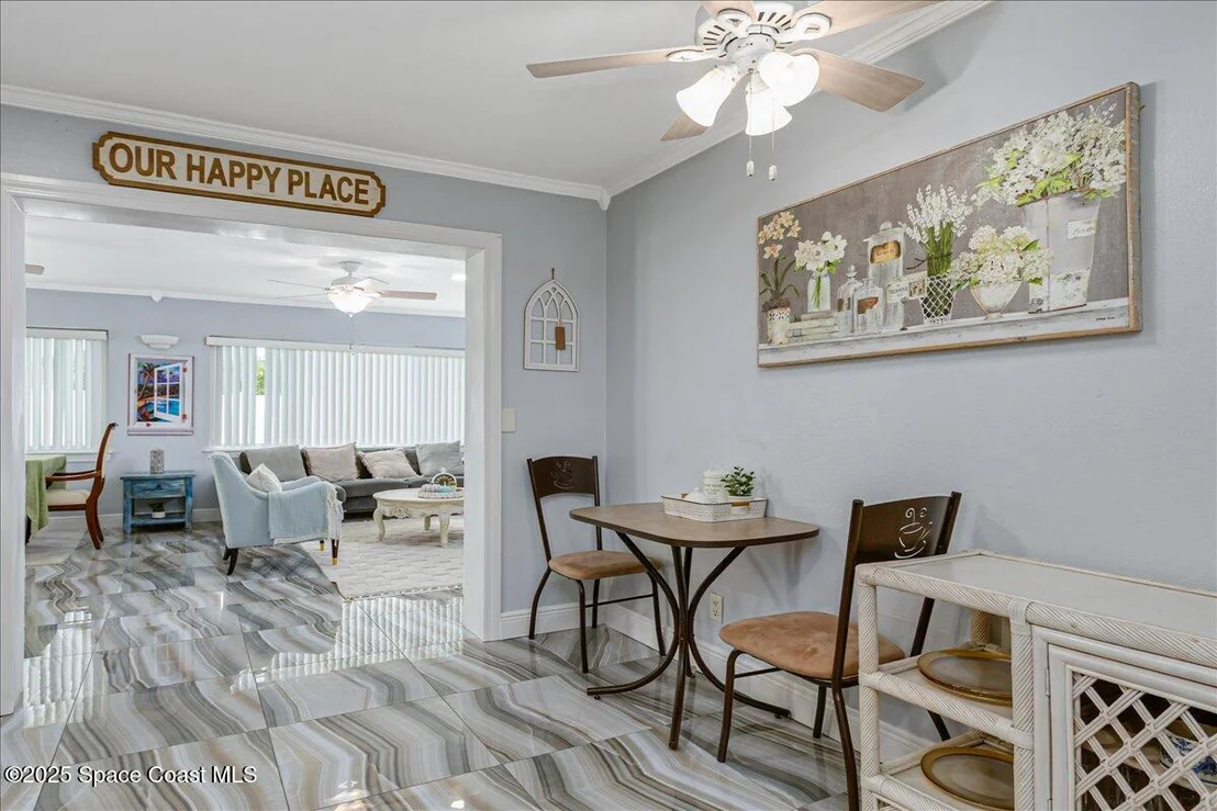 Photo of 955 Bartlett Lane