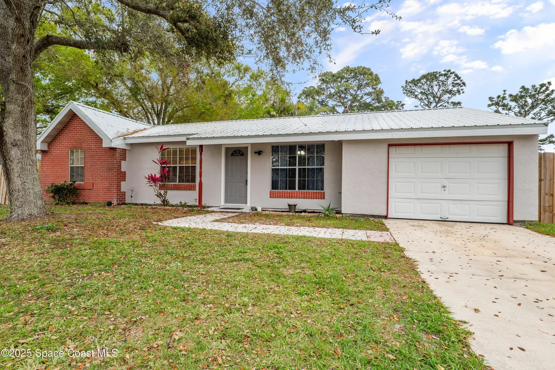 Photo of 1125 Galty Circle NE