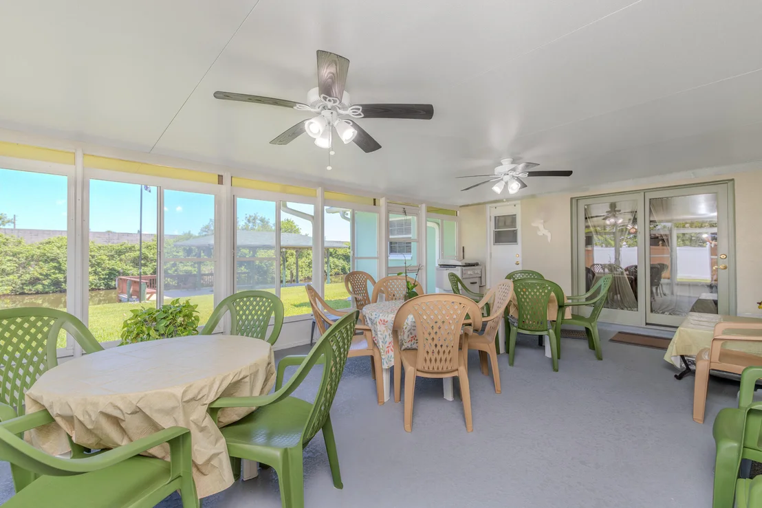 Photo of 449 Sparrow Drive