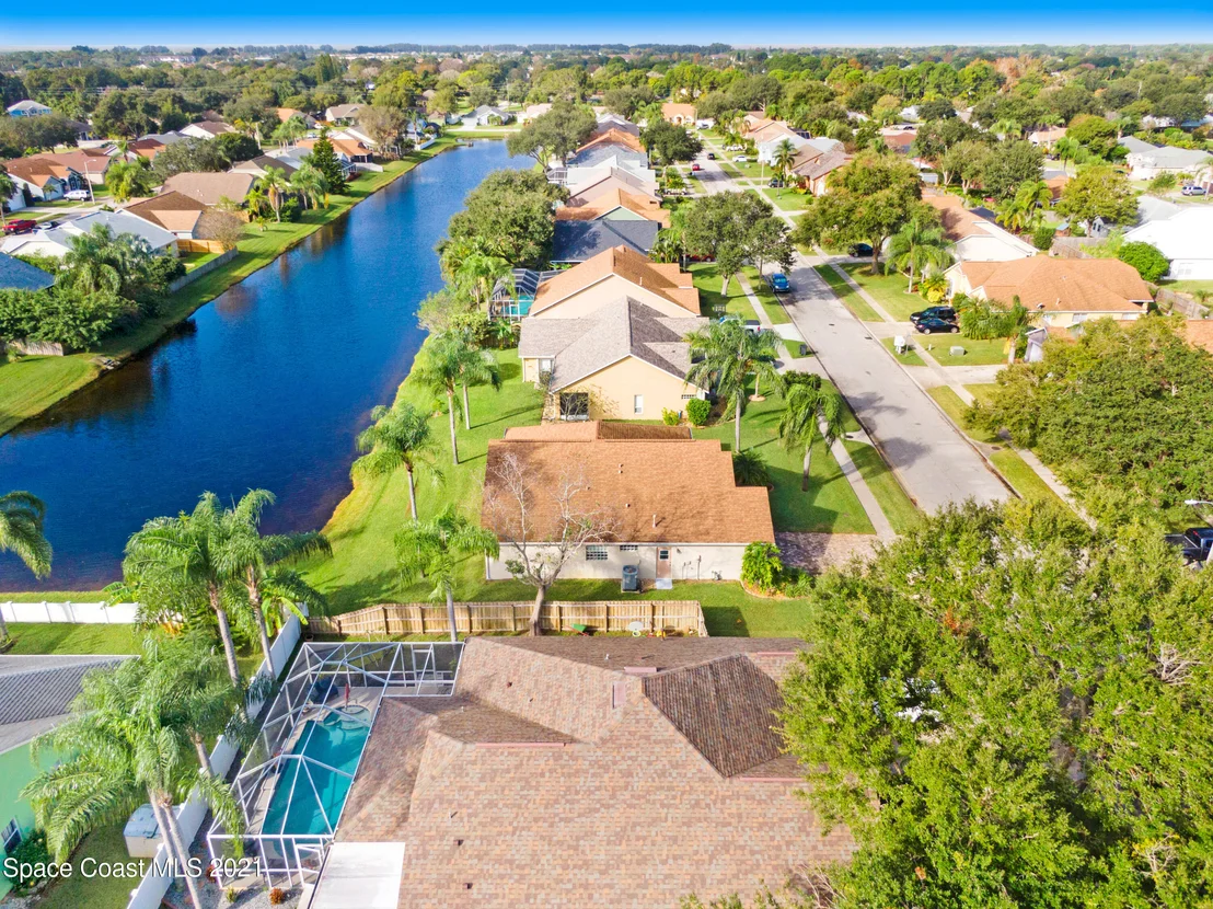 Photo of 1003 Pelican Lane