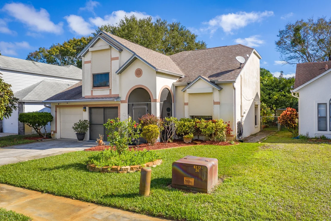 Photo of 1748 Clover Circle