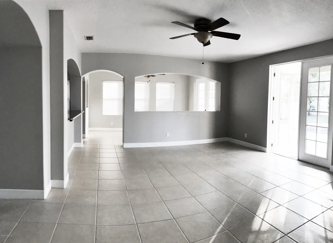 Photo of 1300 Talon Way