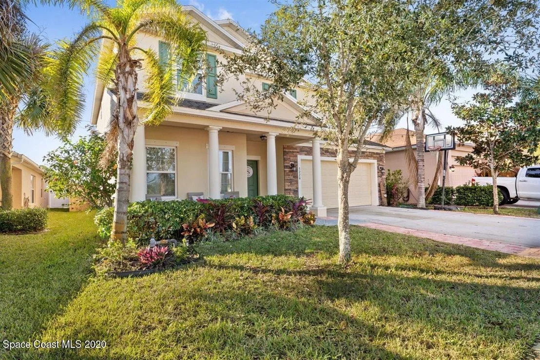 Photo of 3220 Constellation Drive