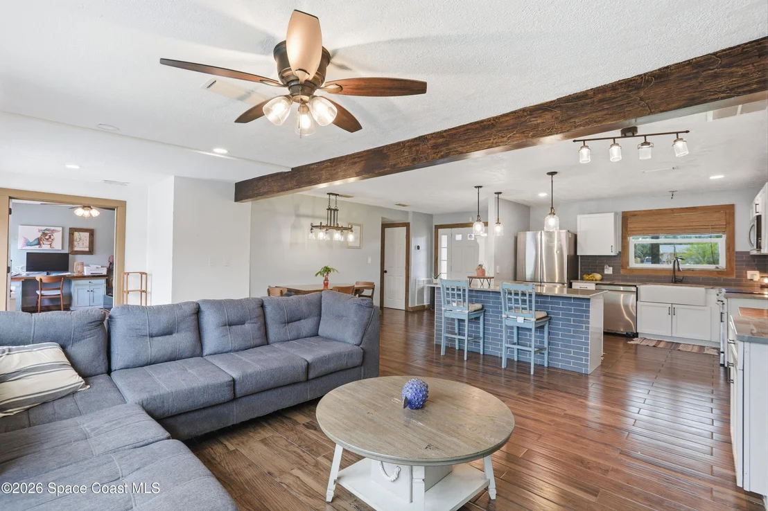 Photo of 112 Lagoon Avenue