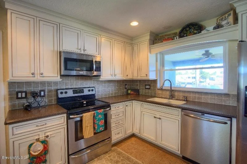 Photo of 449 Nautilus Drive