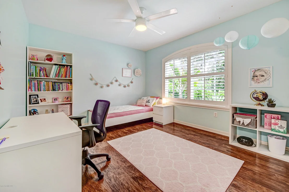 Photo of 602 Gina Lane
