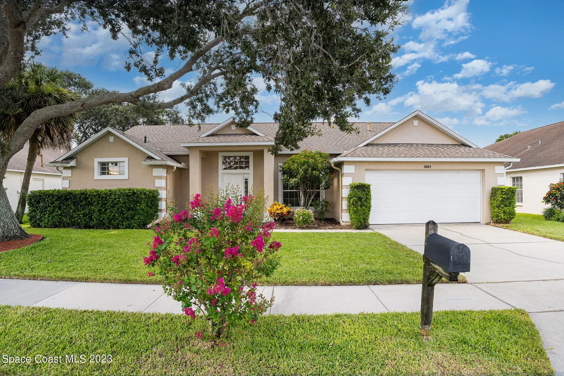Photo of 1682 Rustic Way