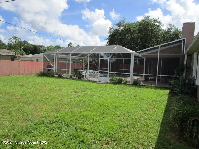 Photo of 1575 Pace Drive NW