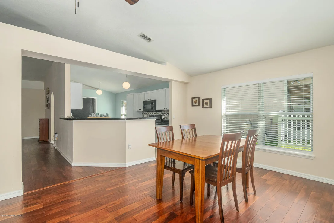 Photo of 4607 Four Lakes Drive