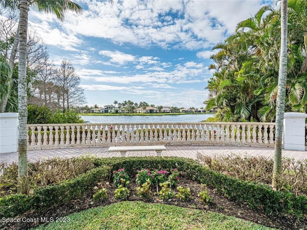 Photo of 1346 Riverside Lane