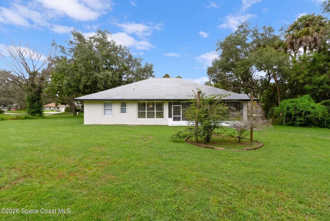 Photo of 1150 Meadowbrook Road NE