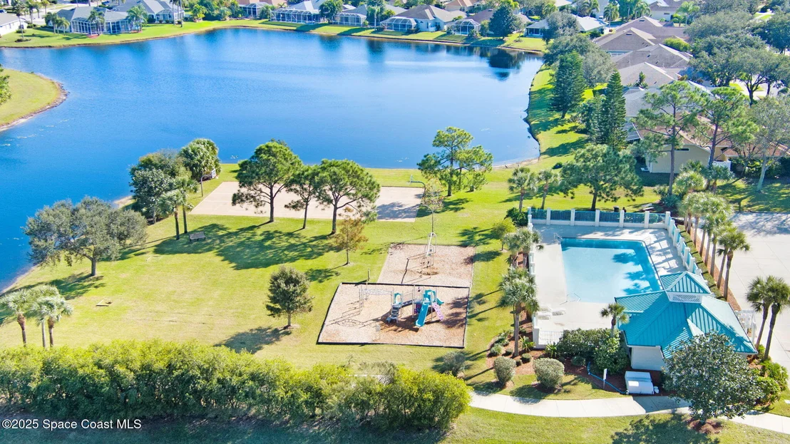 Photo of 5731 Herons Landing Drive