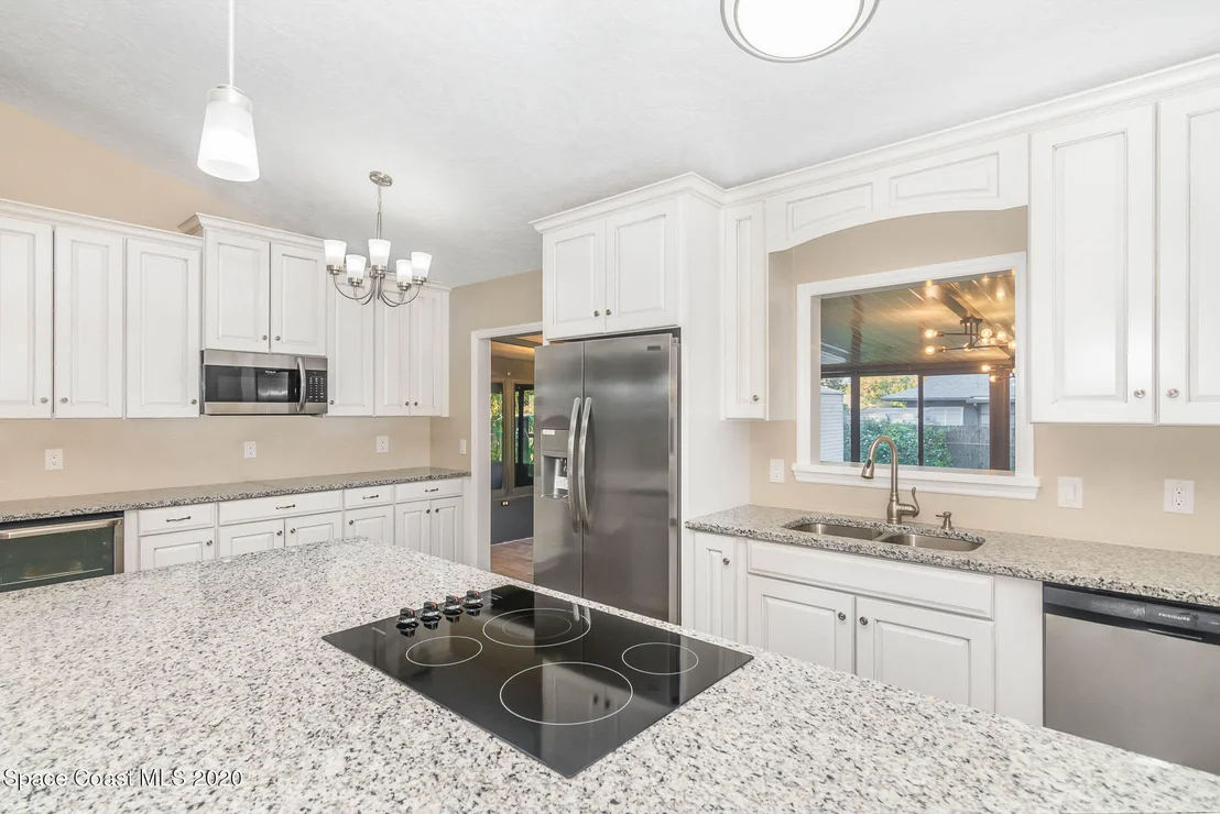 Photo of 4448 Alfred Street