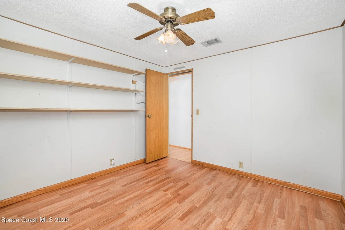 Photo of 1942 Seagrape Street NE