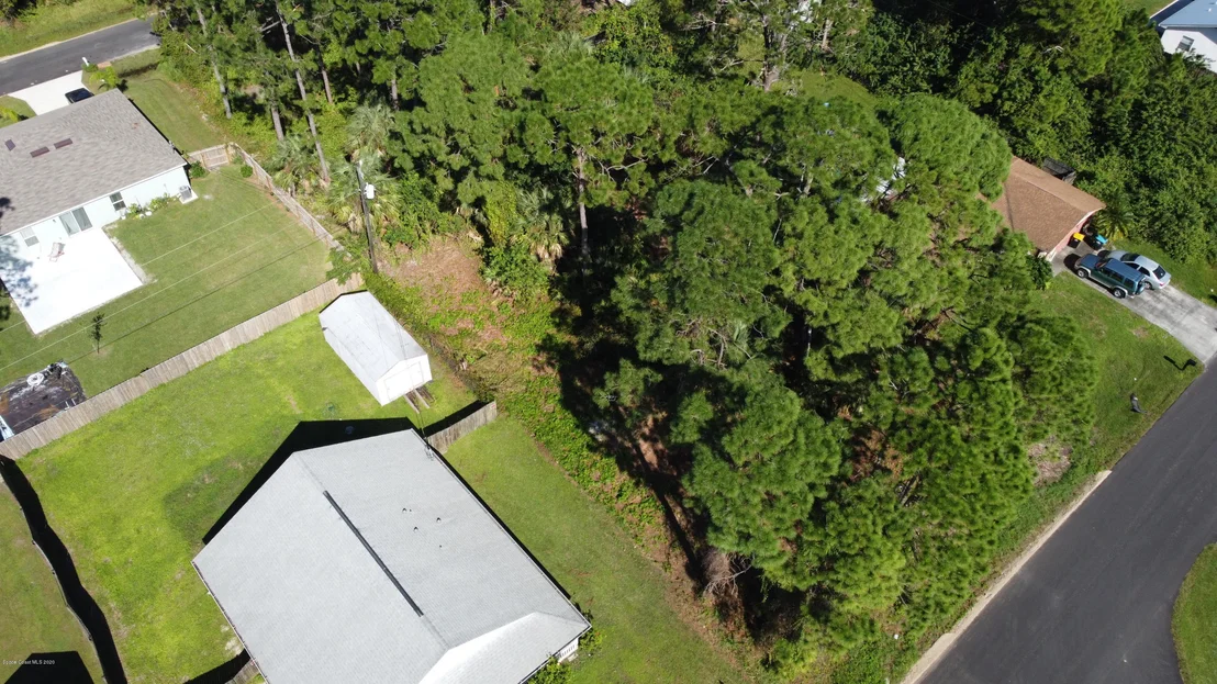 Photo of 799 Airoso Road SE