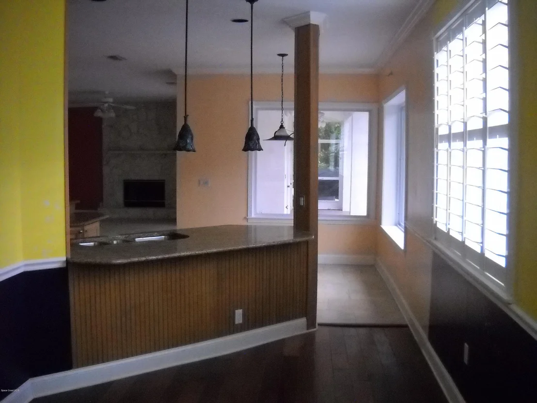 Photo of 775 Glengarry Drive