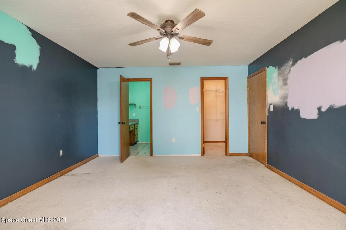 Photo of 6090 Alden Avenue