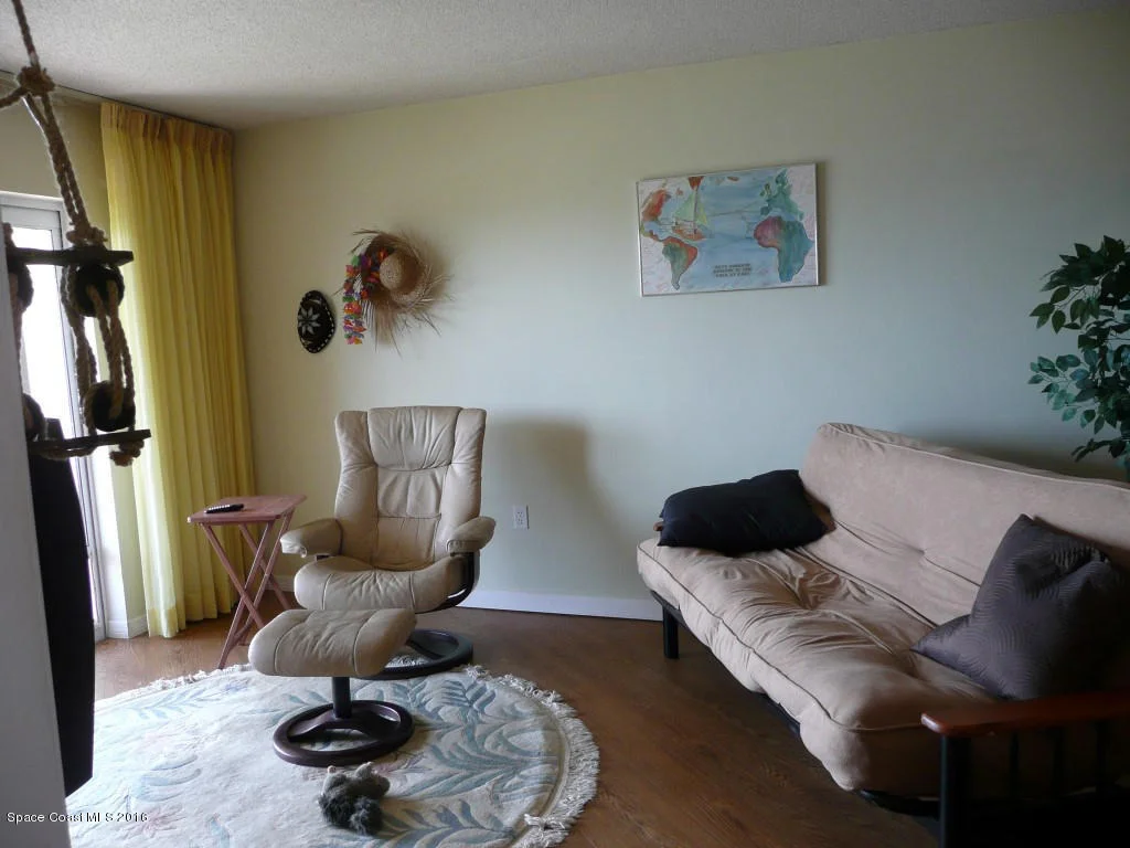 Photo of Unit 405A at 1025 Rockledge Drive