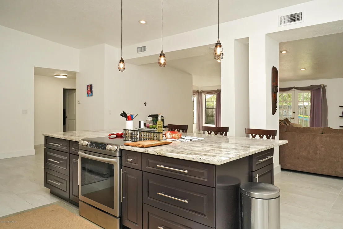 Photo of 4250 Skyway Drive