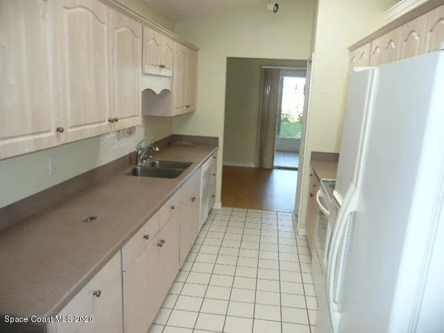 Photo of 1084 S Fork Circle