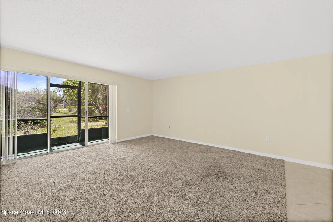 Photo of Unit 5E at 2475 Eagle Drive