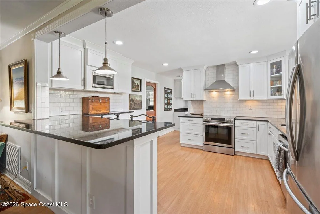 Photo of 333 Cocoa Avenue