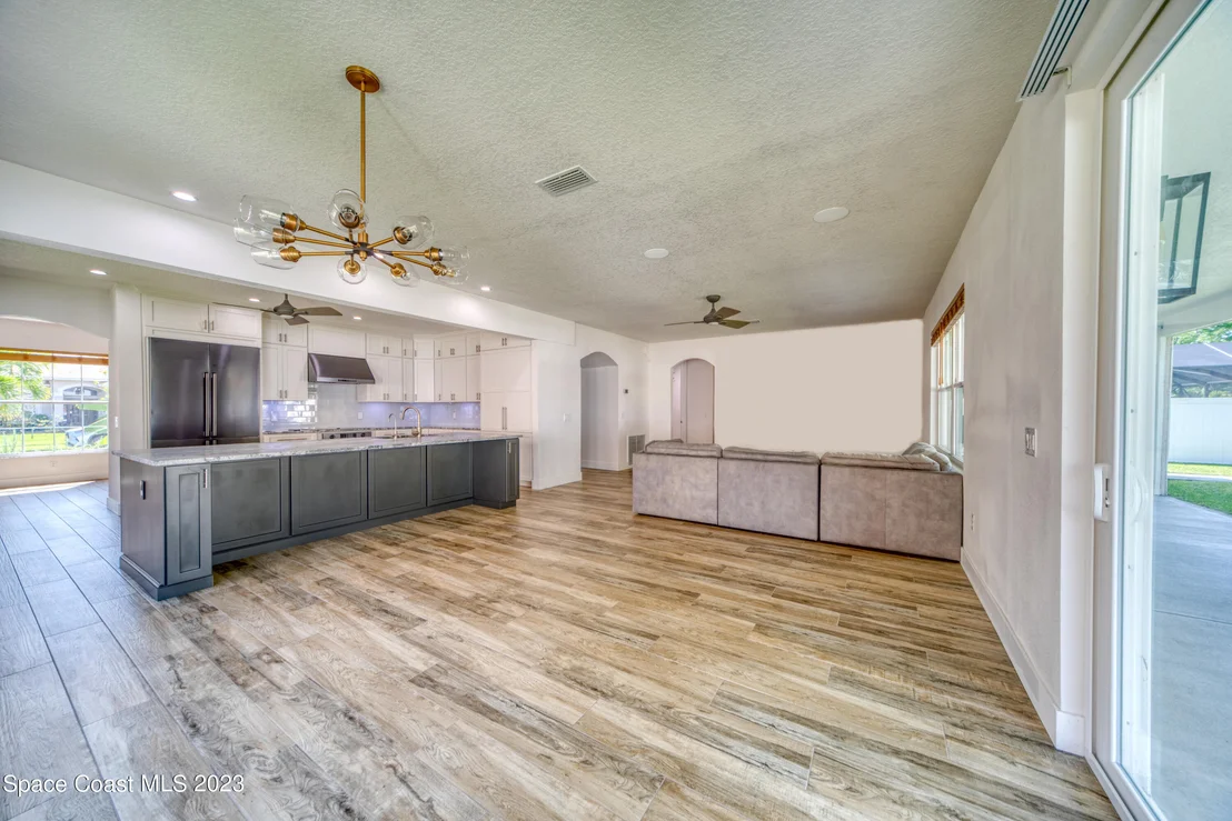 Photo of 1424 Sumter Lane