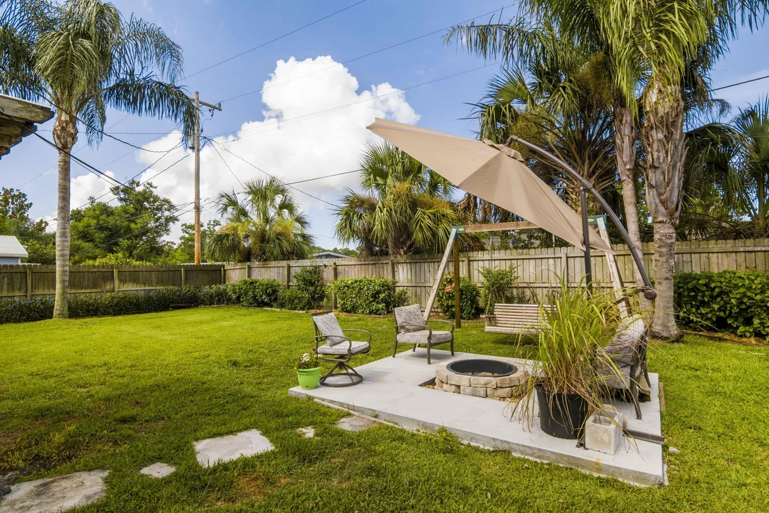 Photo of 1055 La Paloma Drive