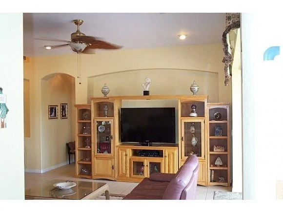 Photo of 3597 Peninsula