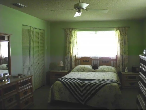 Photo of 1999 NE Michels