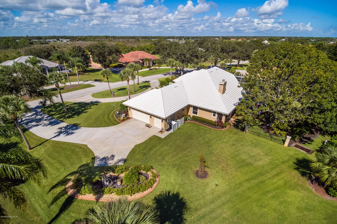 Photo of 789 Oak Park Drive