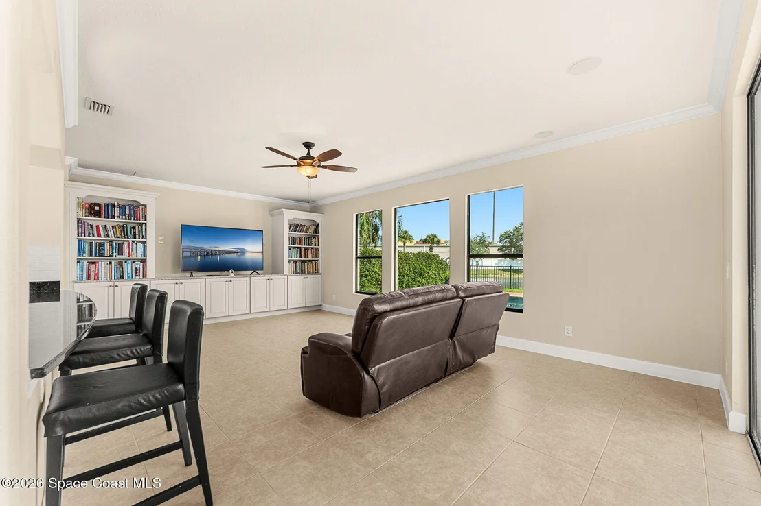 Photo of 1435 Talon Way