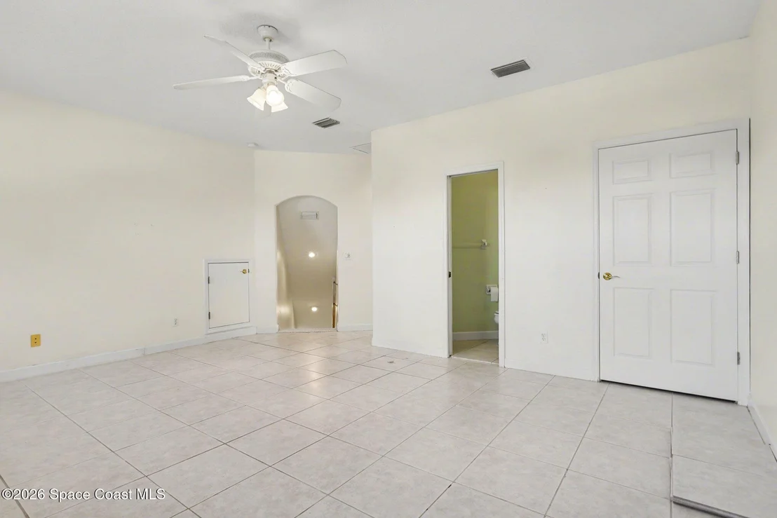 Photo of 333 Flanders Drive
