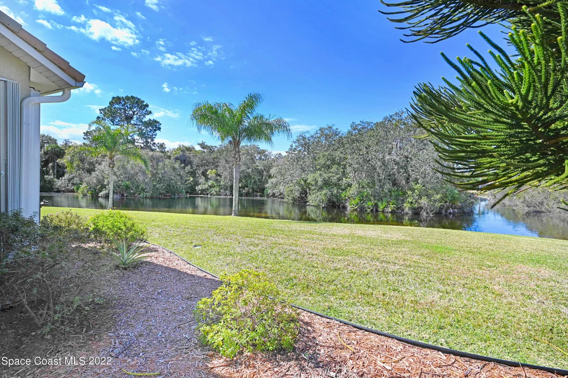Photo of 961 Palm Brook Drive