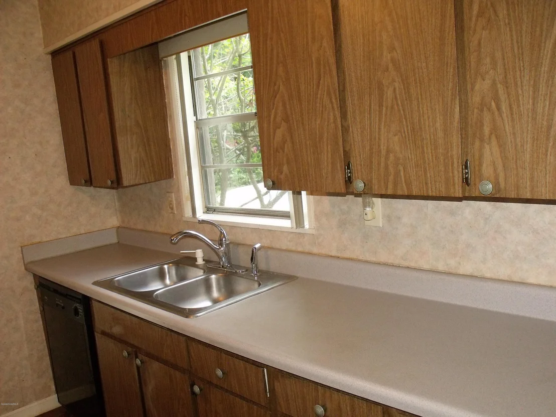 Photo of 101 Valencia Road