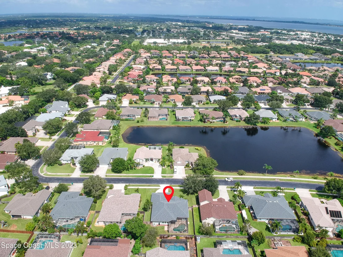 Photo of 6147 Arlington Circle