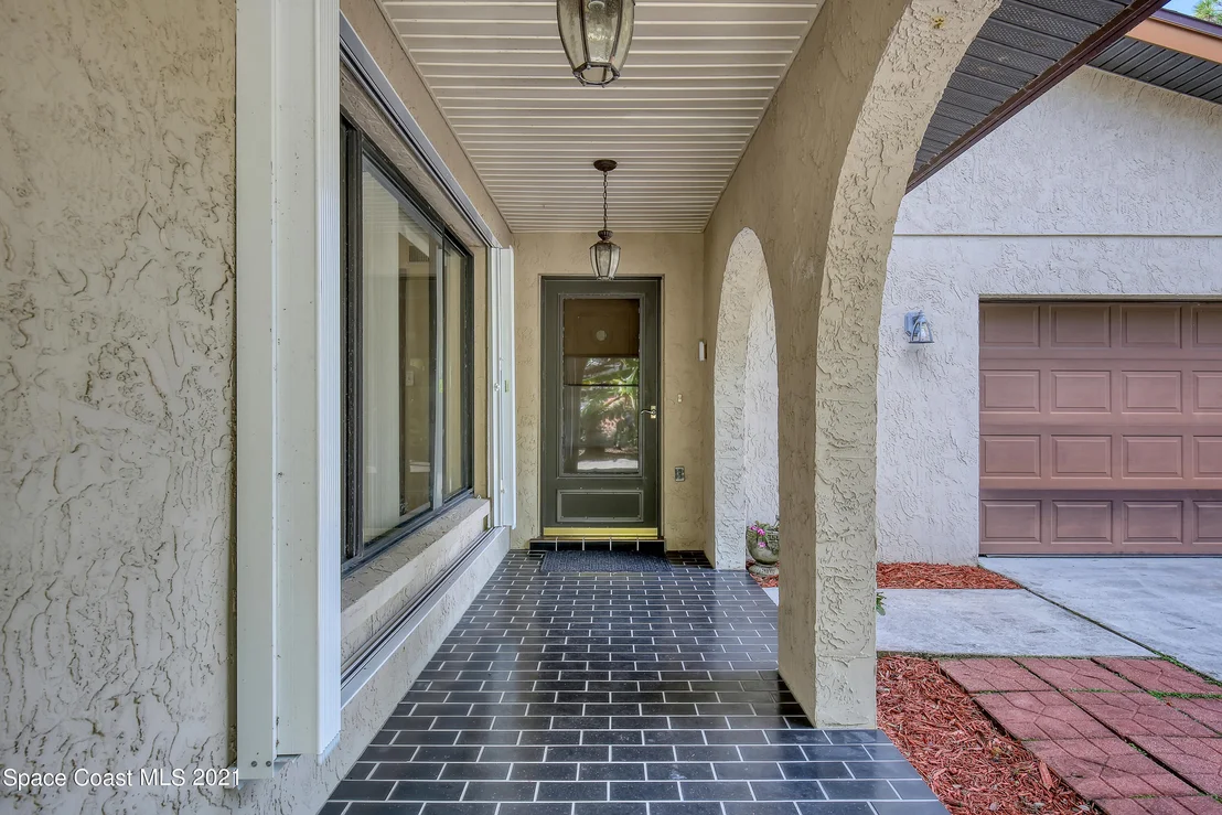 Photo of 2502 Meadow Lane
