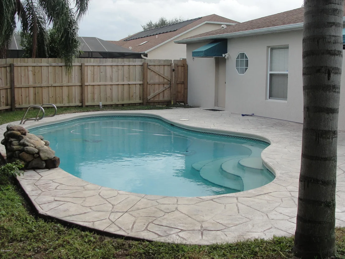 Photo of 265 Mcclain Drive
