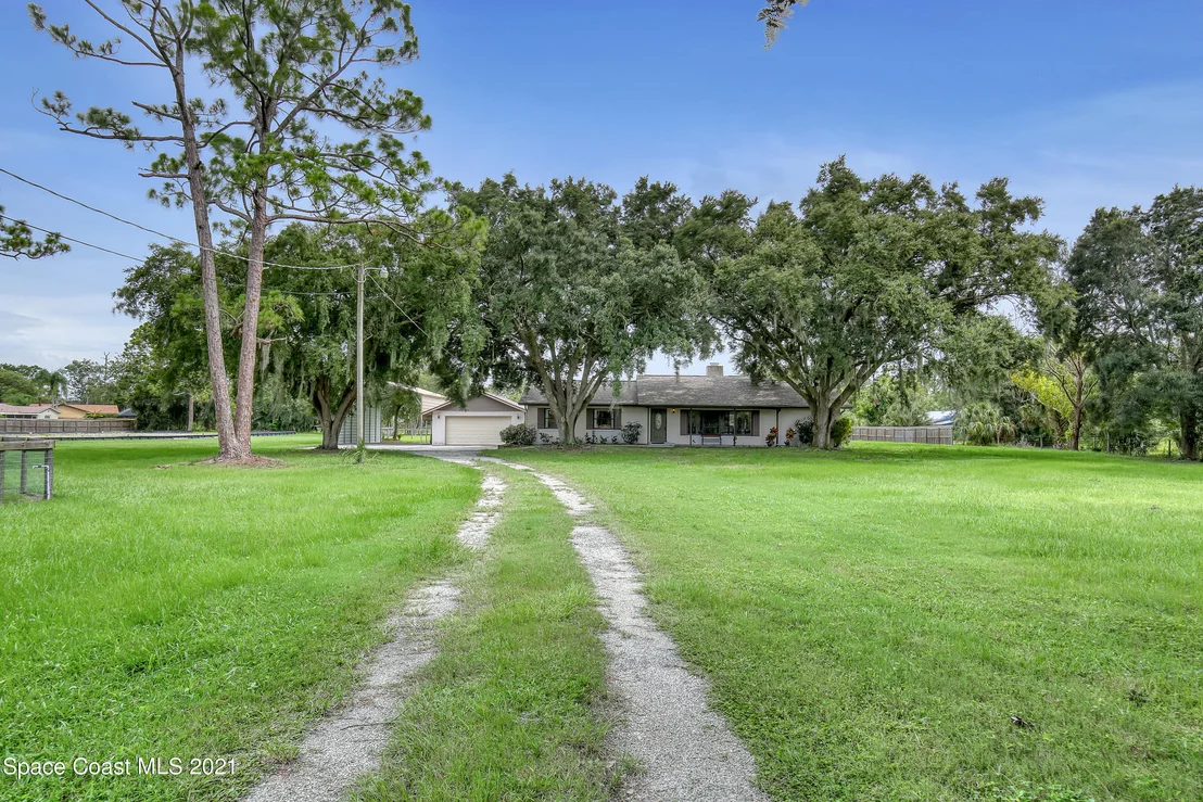 Photo of 1985 Cox Road