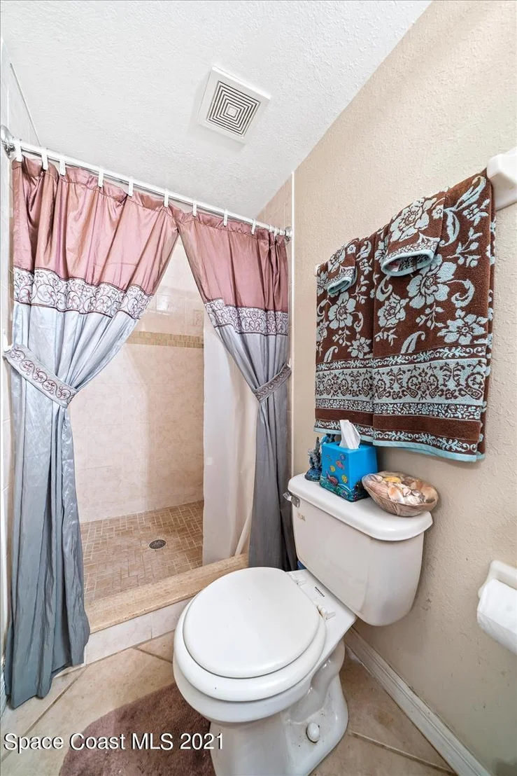 Photo of 2505 Hathaway Drive