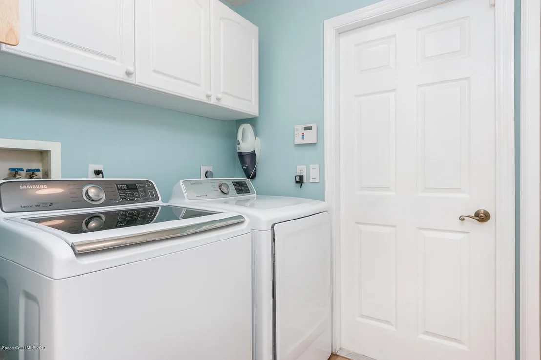 Photo of Unit B at 100 Ormond Drive