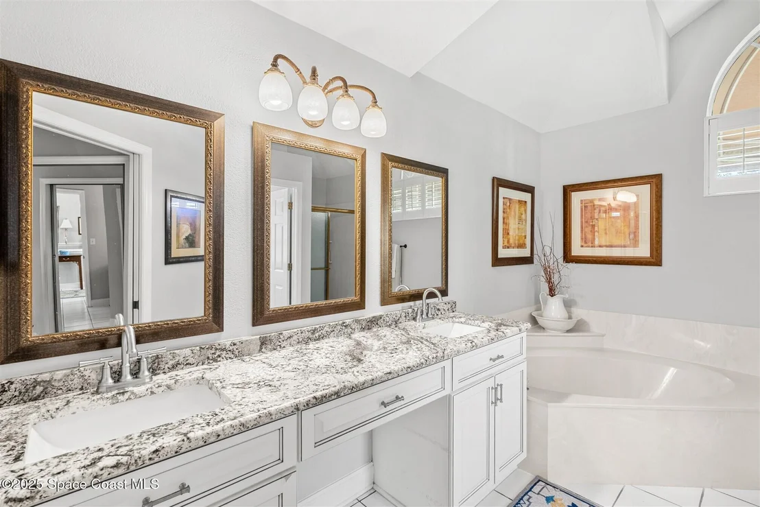 Photo of 952 Wildwood Drive