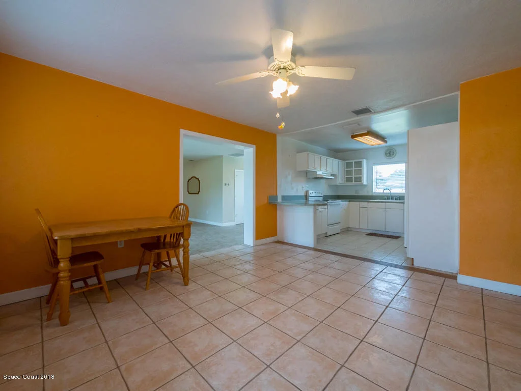 Photo of 442 Willow Lane