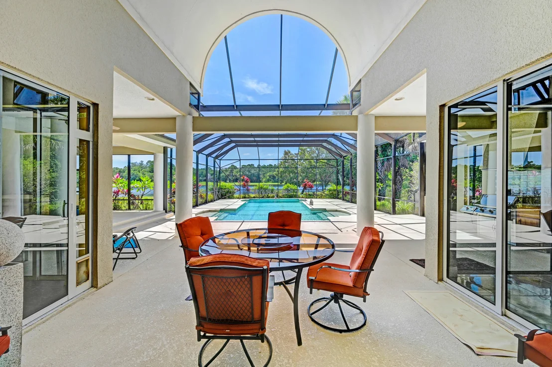 Photo of 5640 Willoughby Drive