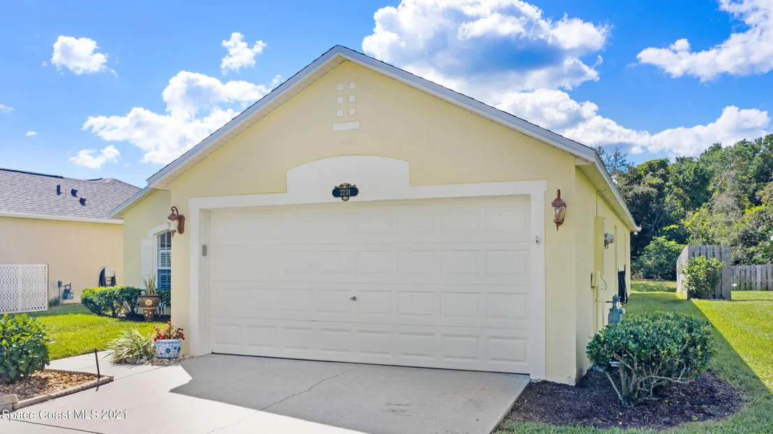 Photo of 2231 Spring Creek Circle NE
